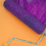 Pintura pintando morada baja